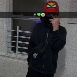 Meet your Posher, Joshua